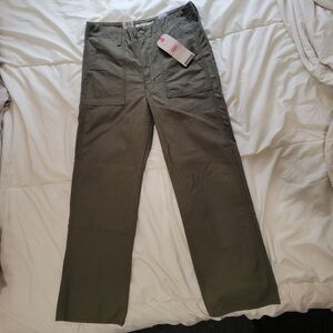 Levi's 30x29 Ribcage Straight Army Green Pants